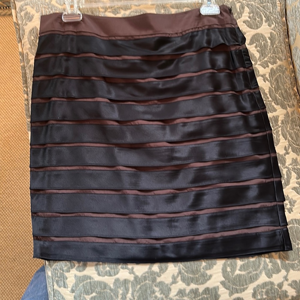 Black/brown silk skirt with side zip size 8